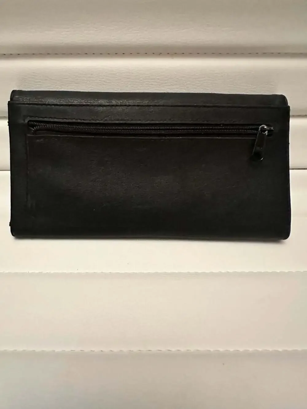Liz Claiborne Black Faux Leather Trifold Checkbook Wallet with Logo Plaque